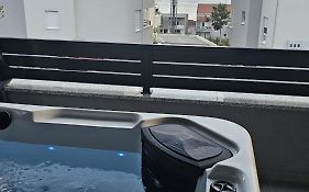 Apartments Deluxe Vucko