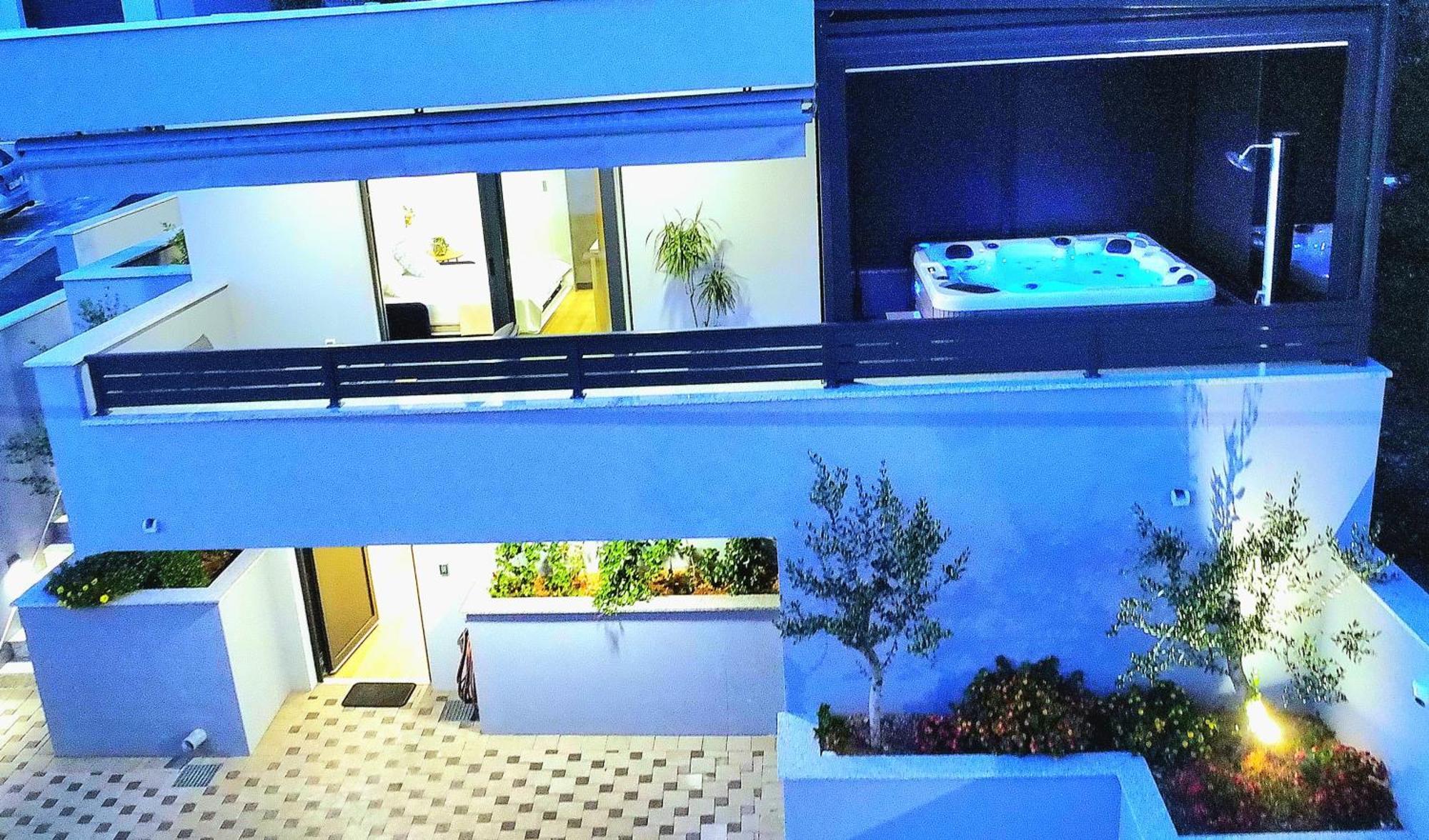 Apartments Deluxe Vucko Makarska Kültér fotó