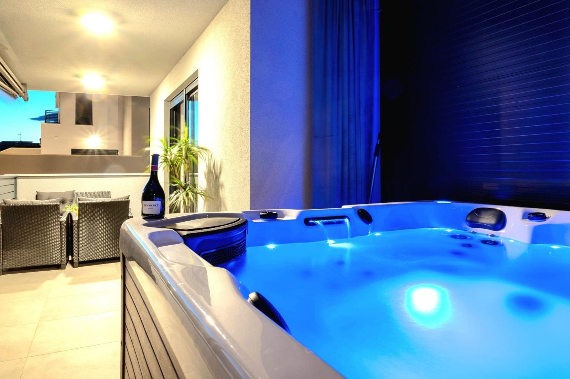 Apartments Deluxe Vucko Makarska Kültér fotó